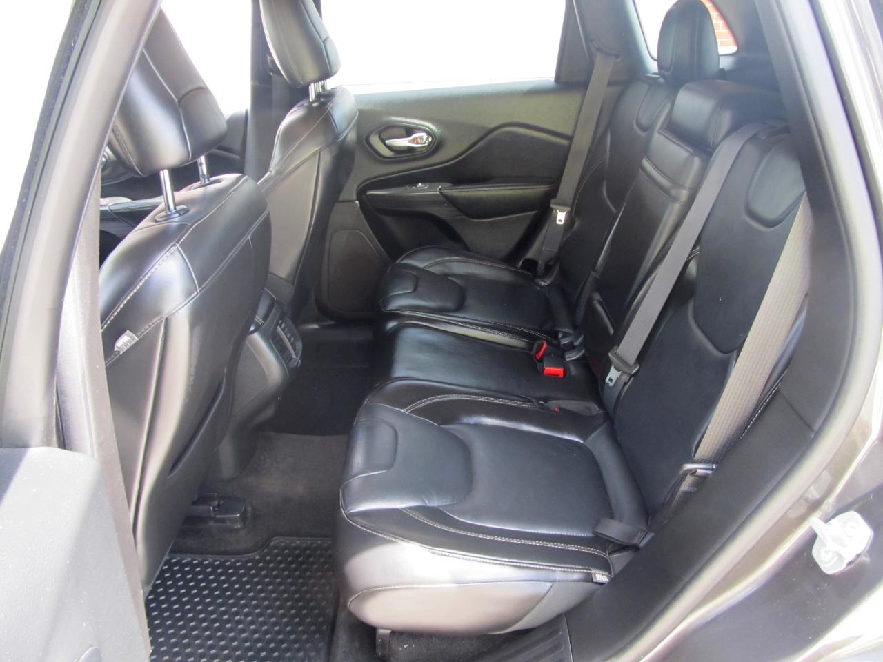 Jeep Cherokee Latitude 4WD 2015