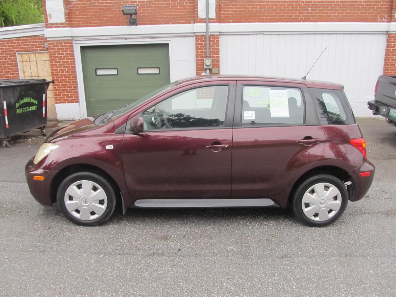 2005 Scion xA 4AT's photo
