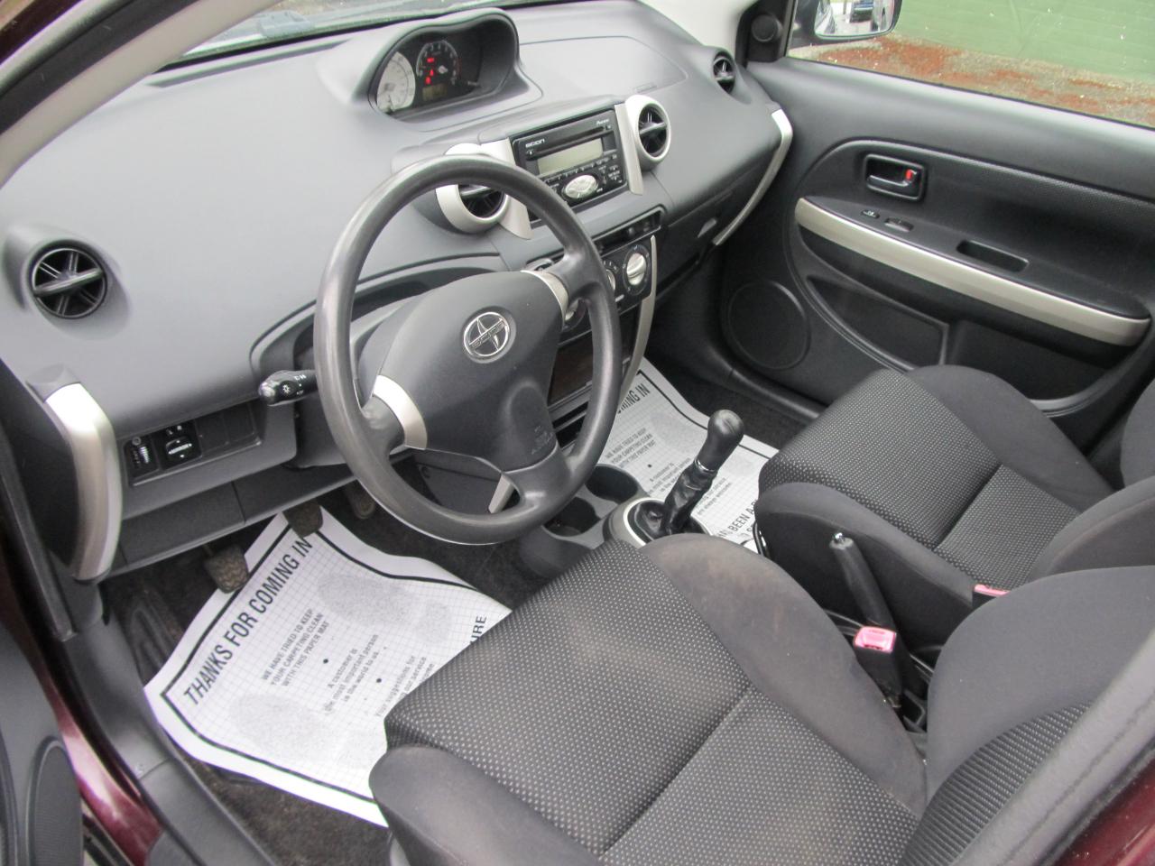 Scion xA Hatchback 2005