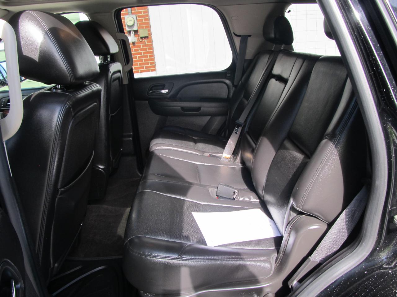 Chevrolet Tahoe LTZ 4WD 2010