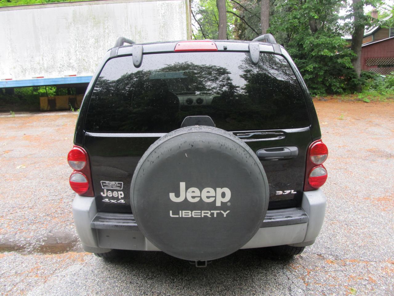 Jeep Liberty Sport 4WD 2005
