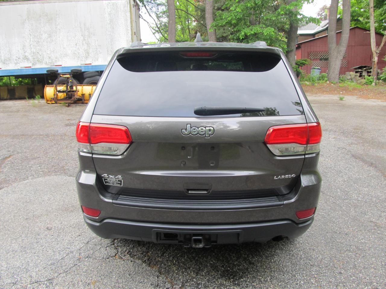 Jeep Grand Cherokee Laredo 4WD 2014