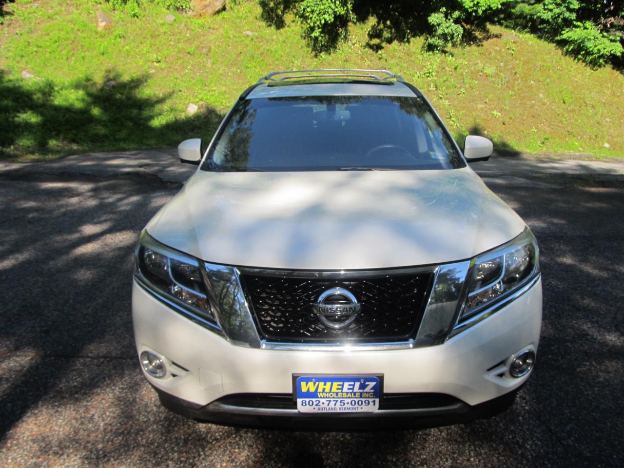 Nissan Pathfinder S 4WD 2014