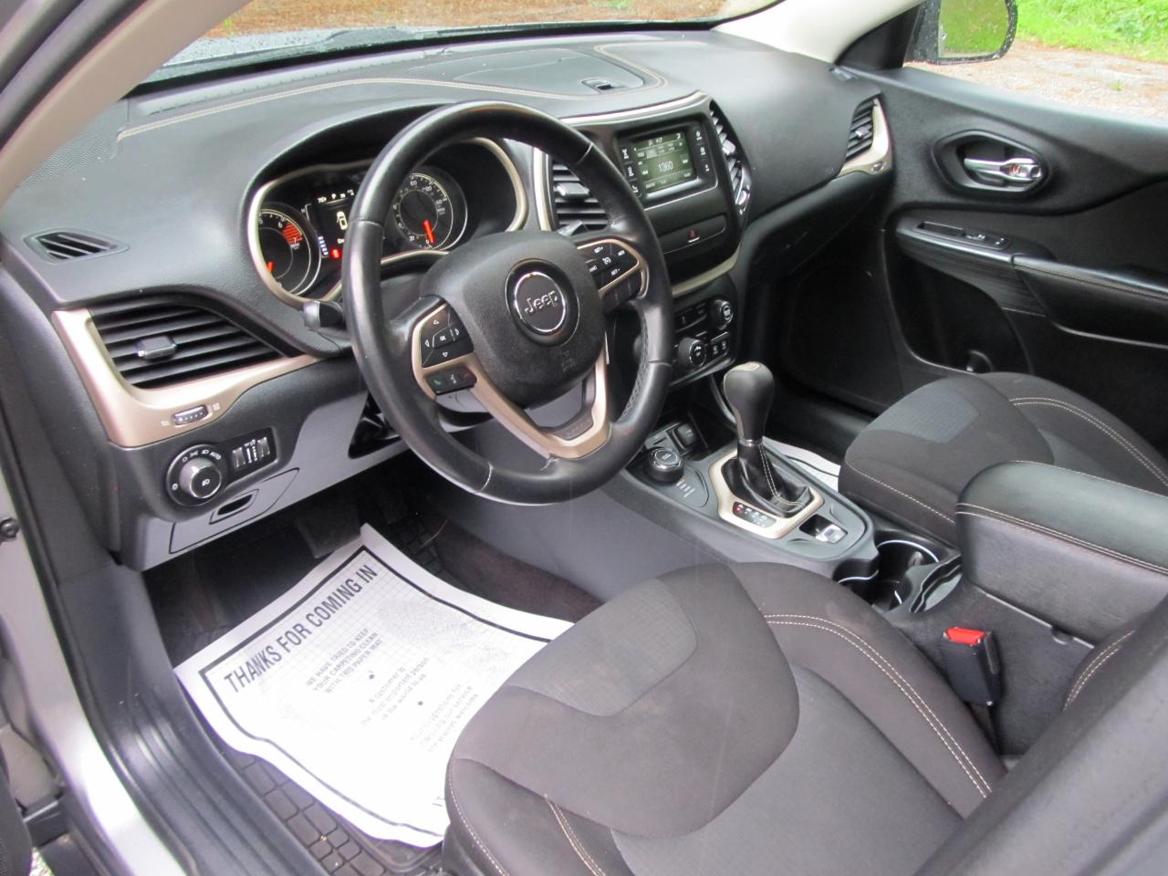 Jeep Cherokee Latitude 4WD 2016
