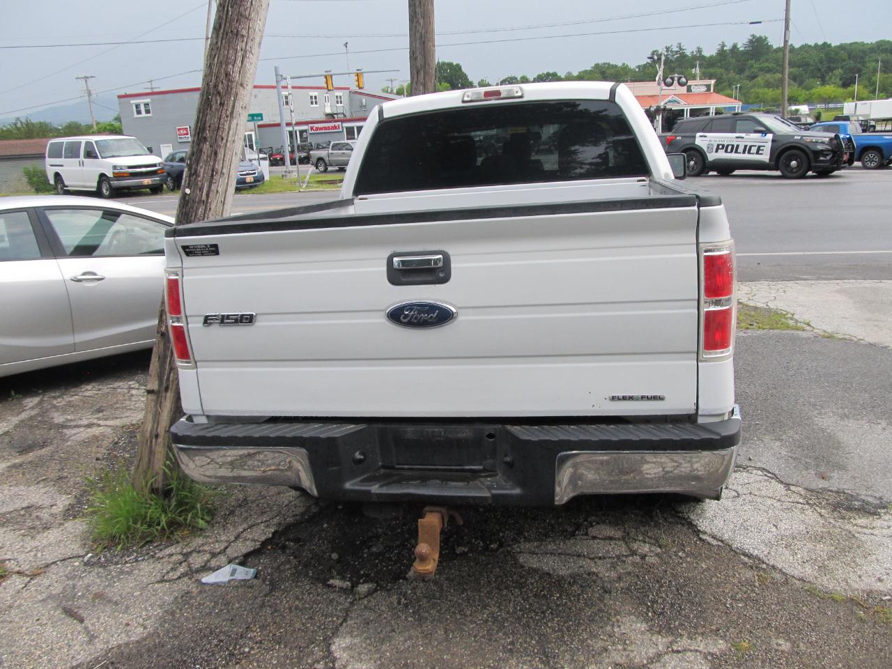 Ford F-150 Platinum SuperCrew 6.5-ft. Bed 4WD 2014