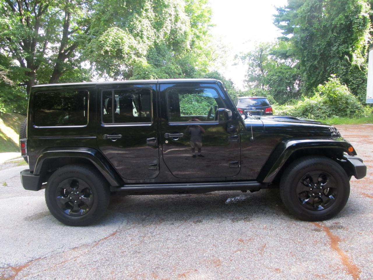 Jeep Wrangler Unlimited Sahara 4WD 2015