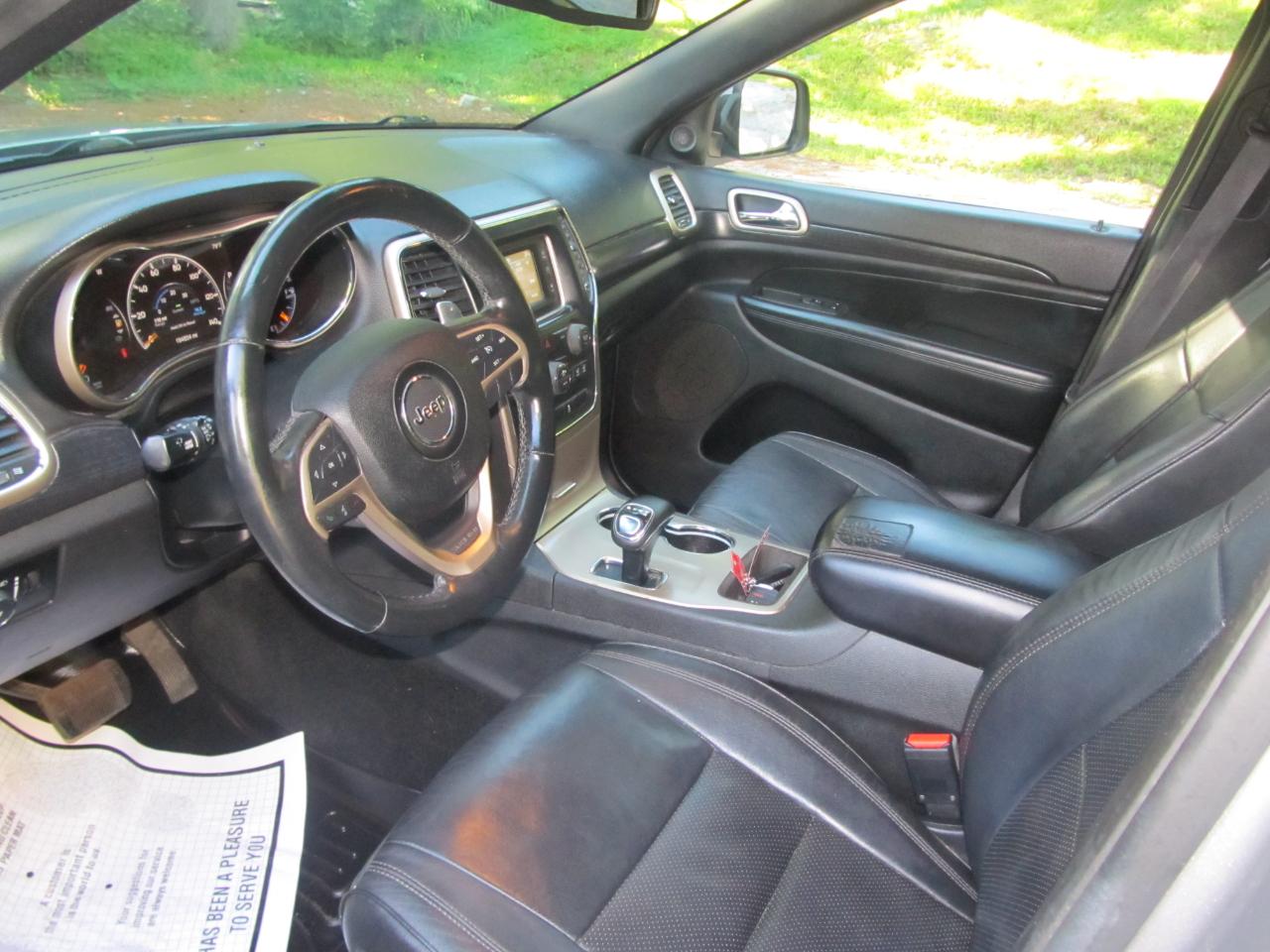 Jeep Grand Cherokee Laredo 4WD 2014