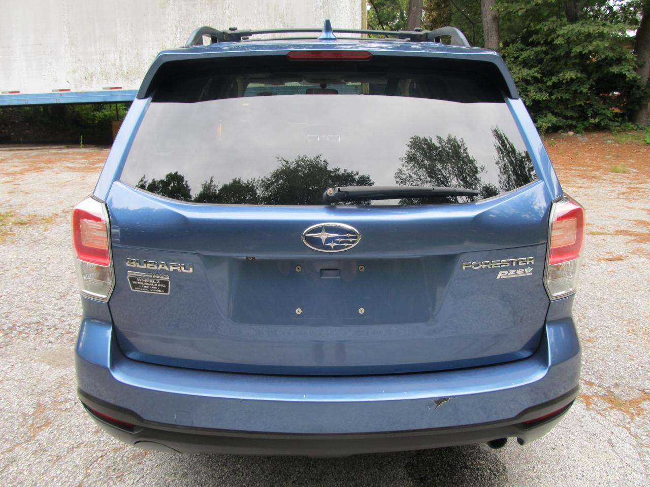 Subaru Forester 2.5i Premium PZEV CVT 2017
