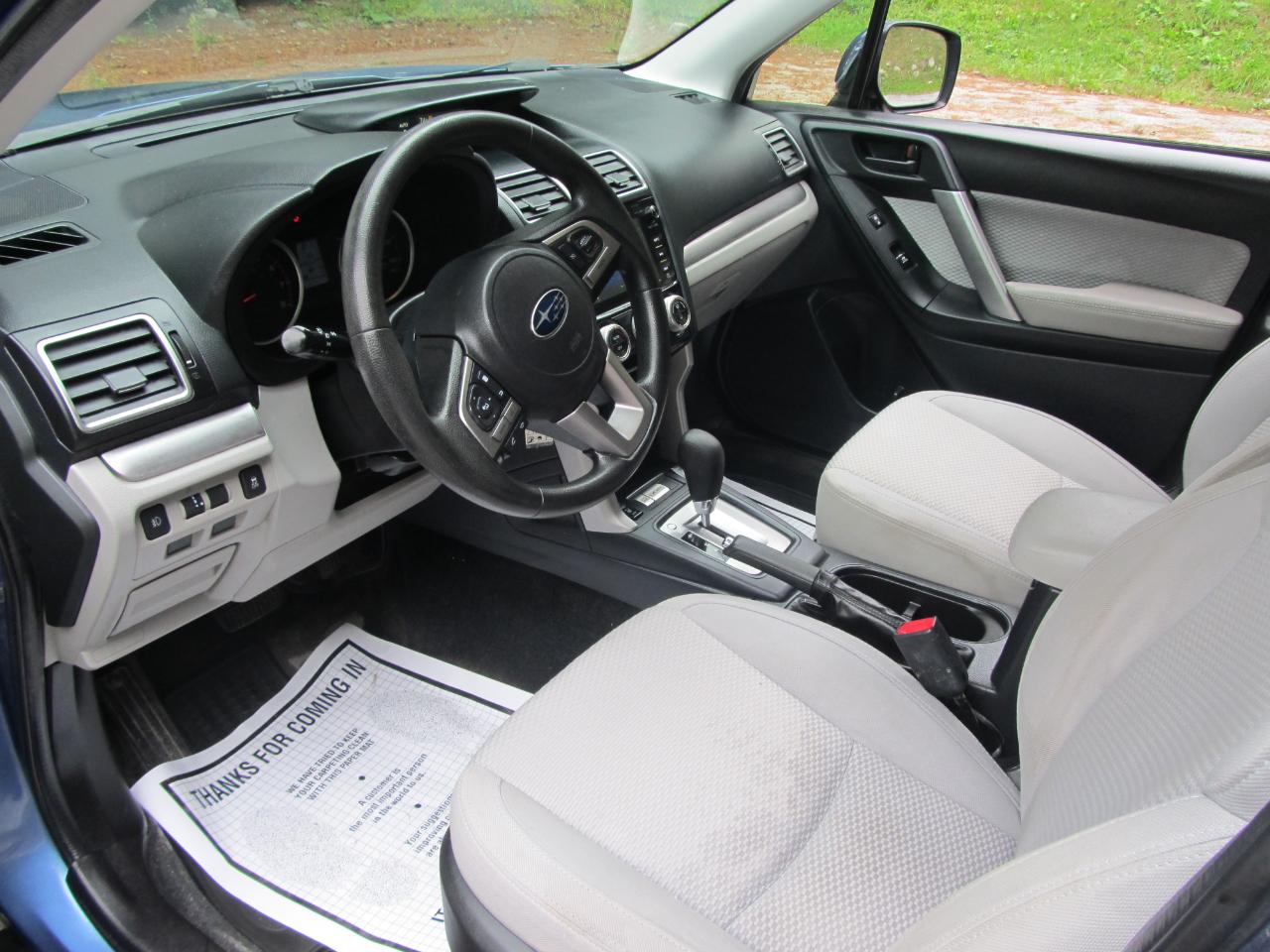Subaru Forester 2.5i Premium PZEV CVT 2017