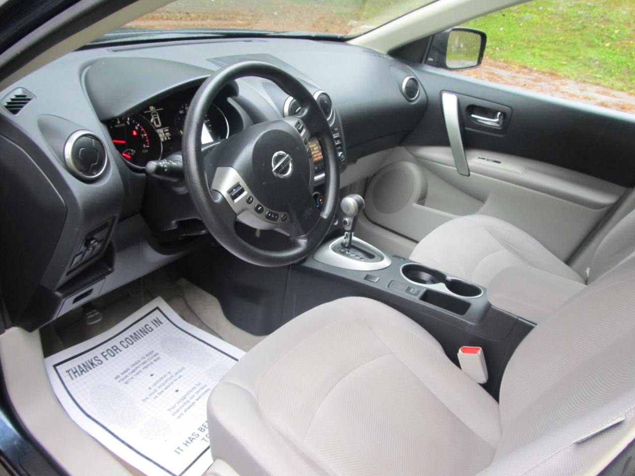 Nissan Rogue S AWD 2013