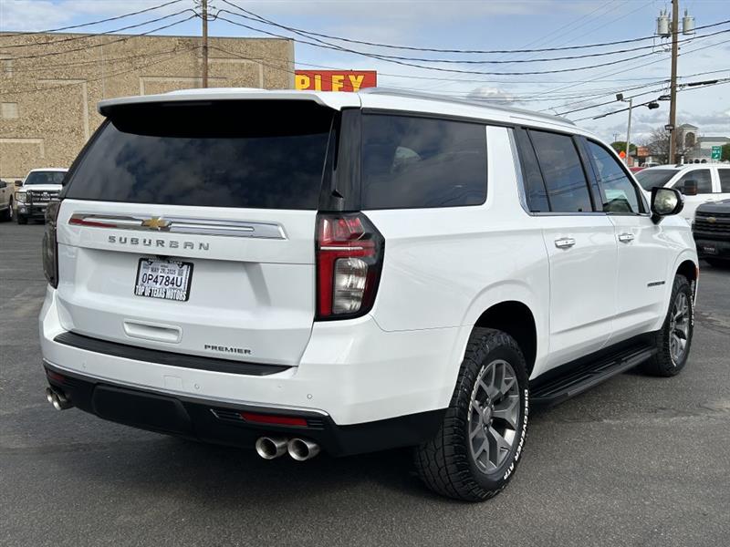 Chevrolet Suburban Premier 4WD 2023