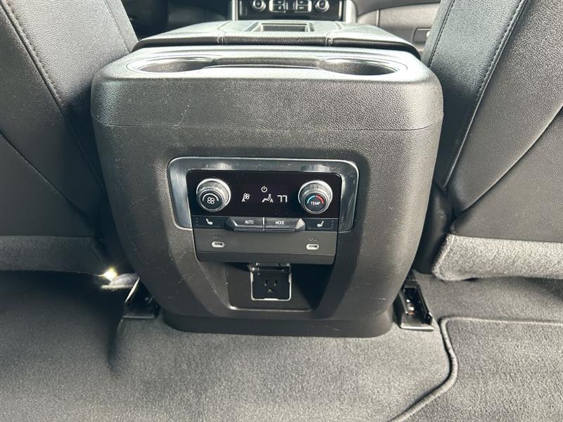 Chevrolet Suburban Premier 4WD 2023