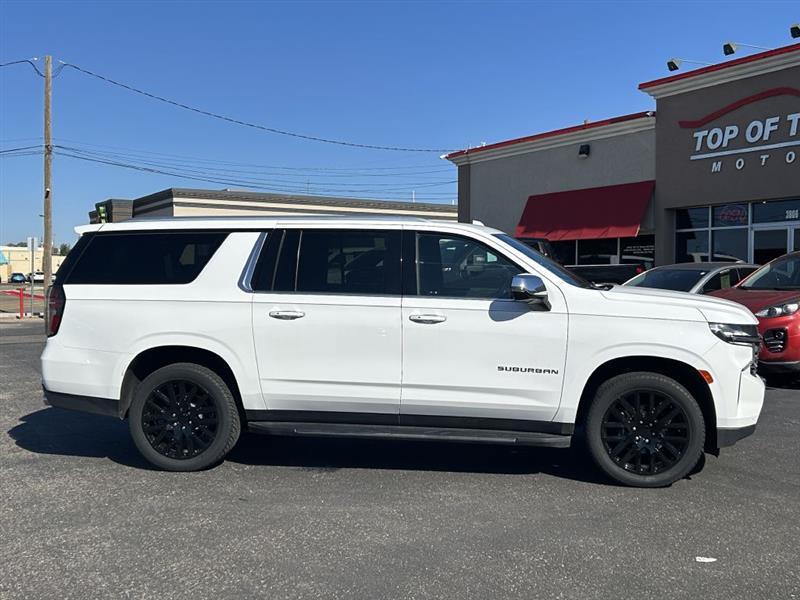 Chevrolet Suburban Premier 4WD 2023