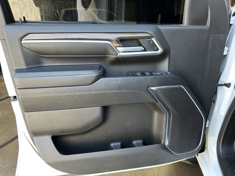 Chevrolet Silverado 2500HD LT Crew Cab 4WD 2024