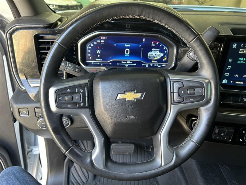 Chevrolet Silverado 2500HD LT Crew Cab 4WD 2024