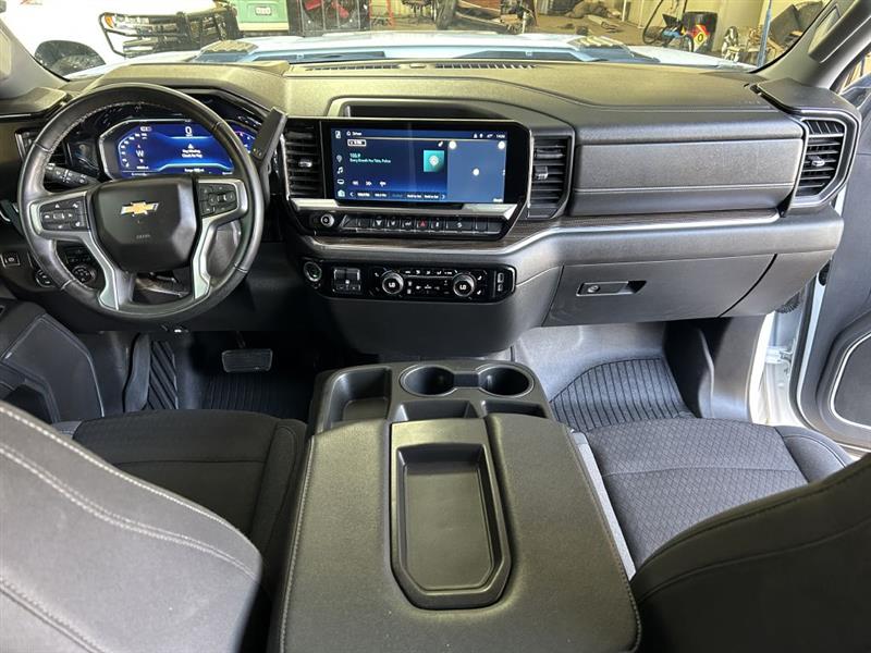 Chevrolet Silverado 2500HD LT Crew Cab 4WD 2024