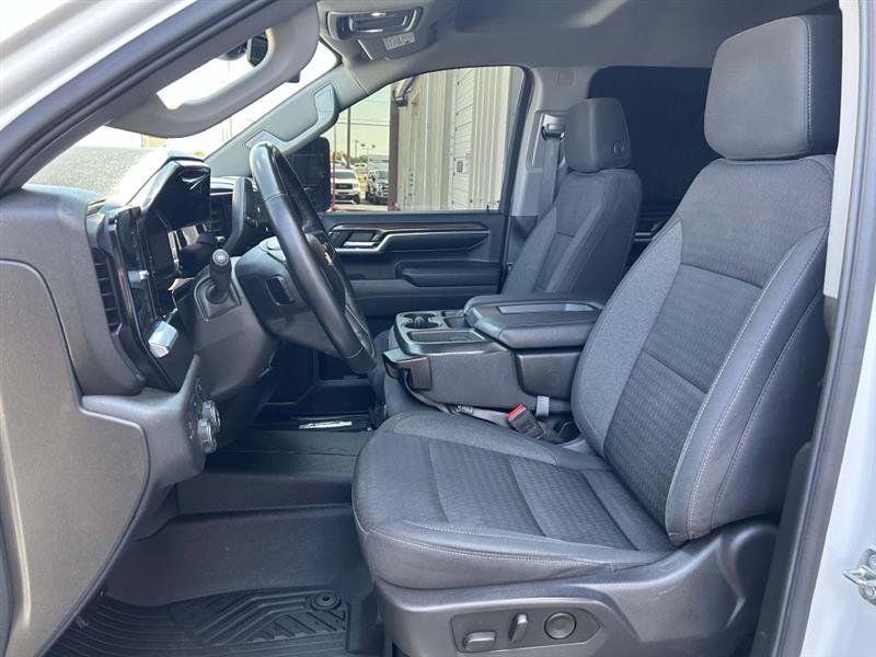 Chevrolet Silverado 2500HD LT Crew Cab 4WD 2024