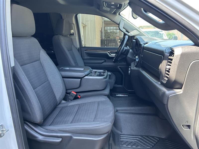 Chevrolet Silverado 2500HD LT Crew Cab 4WD 2024