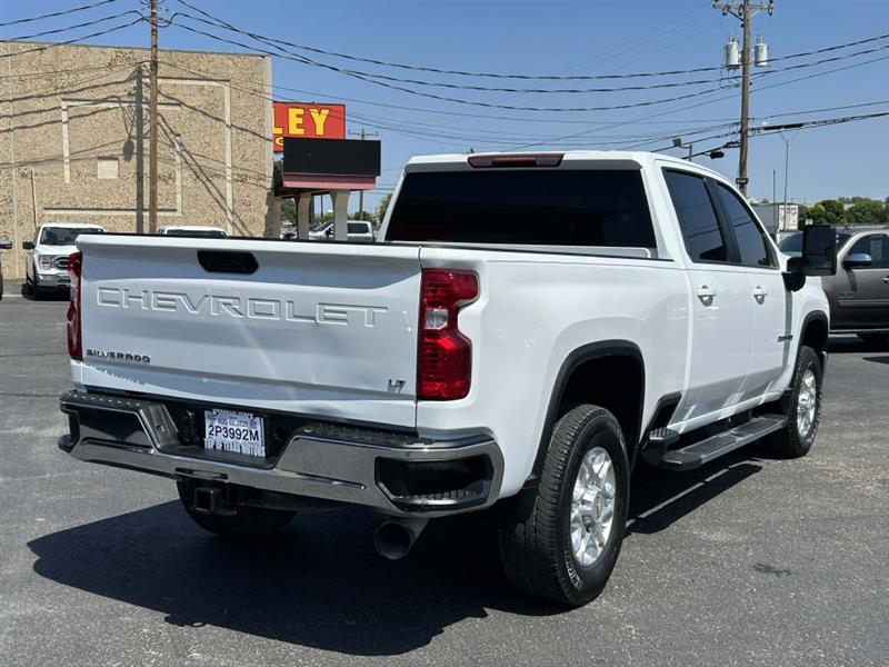 Chevrolet Silverado 2500HD LT Crew Cab 4WD 2024