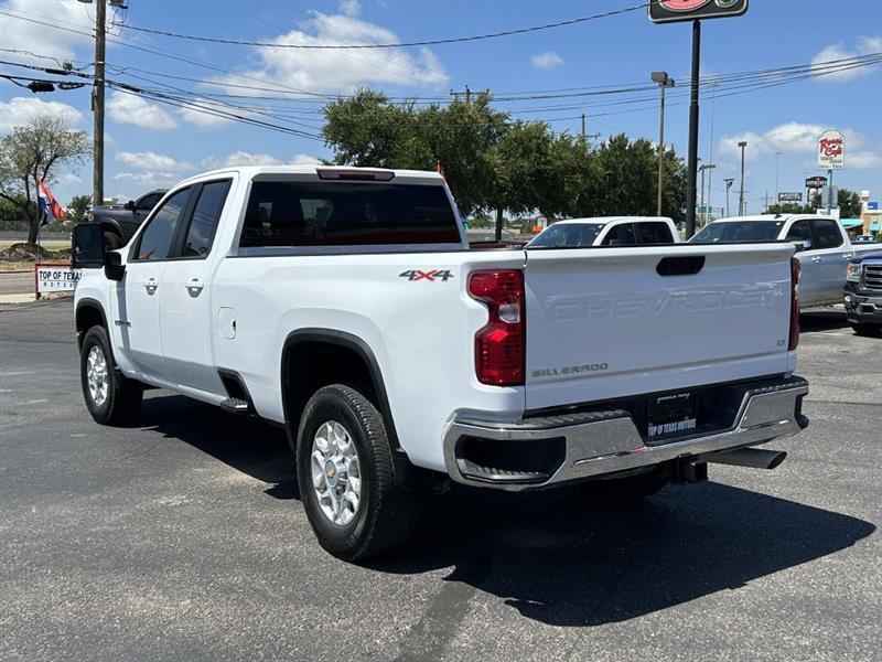 Chevrolet Silverado 2500HD LT Crew Cab 4WD 2022
