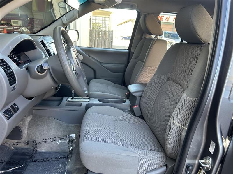 Nissan Frontier S Crew Cab 5AT 2WD 2018