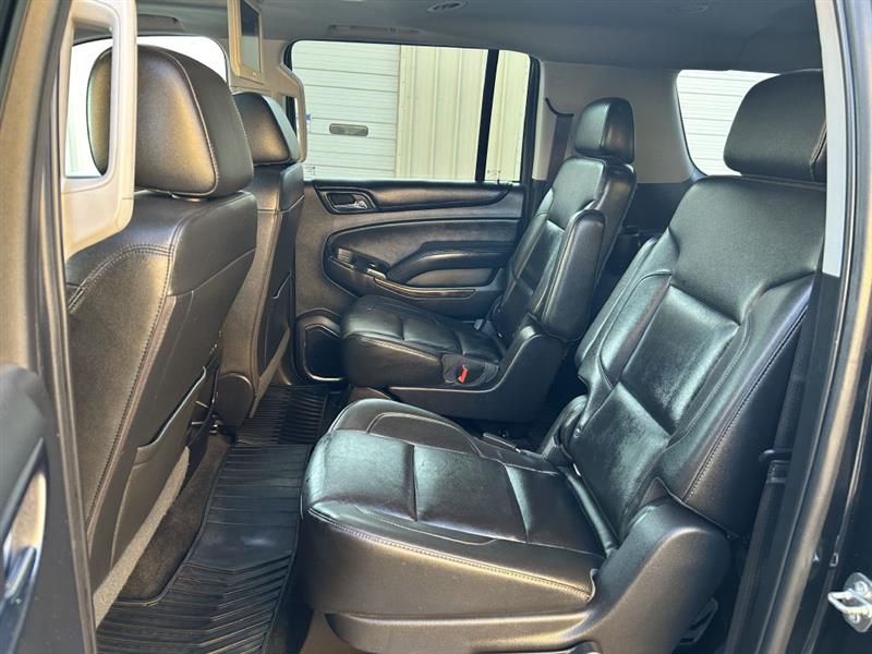 Chevrolet Suburban RST 4WD 2018