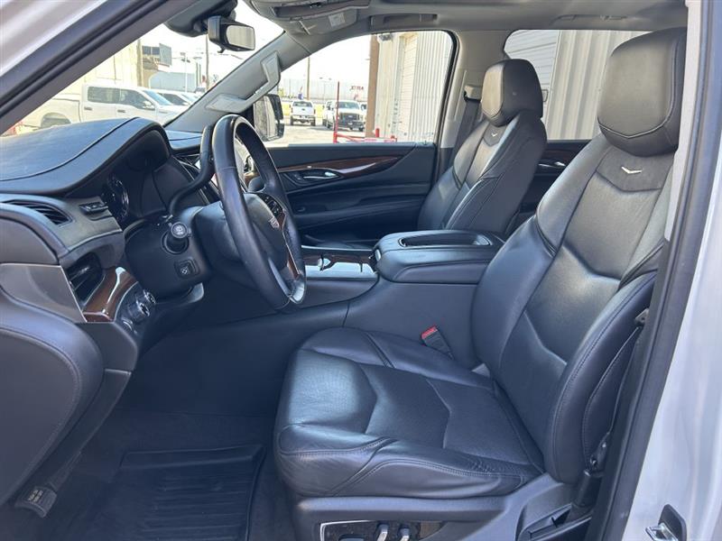 Cadillac Escalade Luxury 4WD 2020