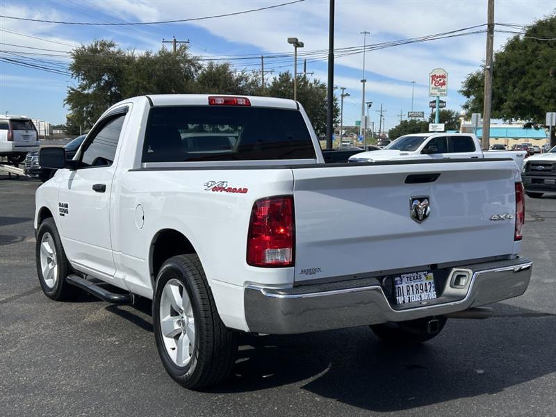 RAM 1500 Classic Tradesman Regular Cab SWB 4WD 2021
