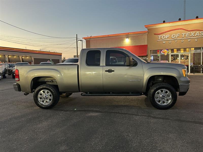 GMC Sierra 2500HD SLE Ext. Cab 4WD 2012 GMC Sierra 2500HD SLE Ext. Cab 4WD 2012