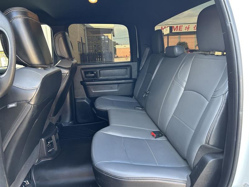 RAM 2500 Tradesman Crew Cab LWB 4WD 2022 RAM 2500 Tradesman Crew Cab LWB 4WD 2022