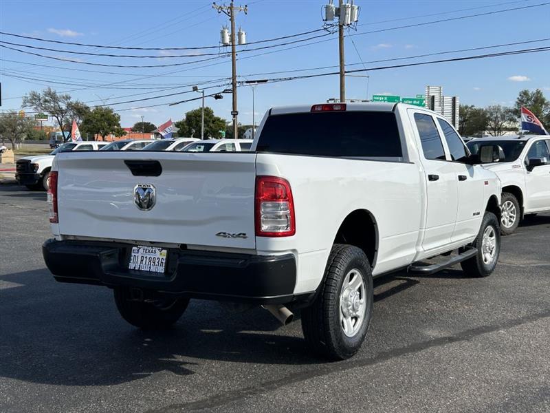 RAM 2500 Tradesman Crew Cab LWB 4WD 2022 RAM 2500 Tradesman Crew Cab LWB 4WD 2022