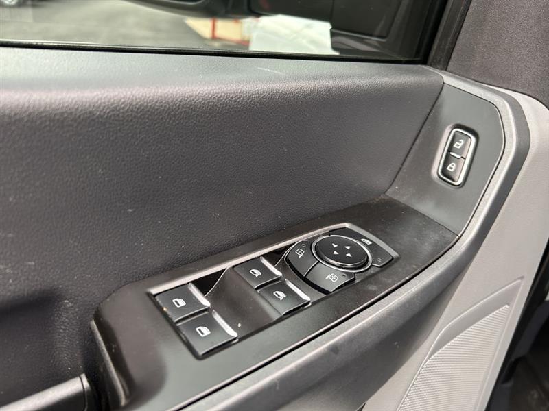 Ford F-250 SD FX4 Crew Cab 4WD 2023