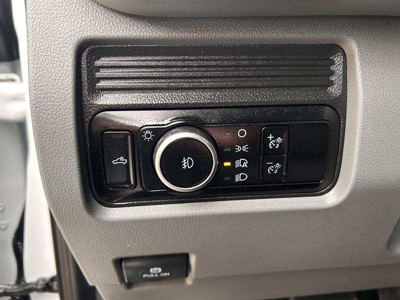 Ford F-250 SD FX4 Crew Cab 4WD 2023