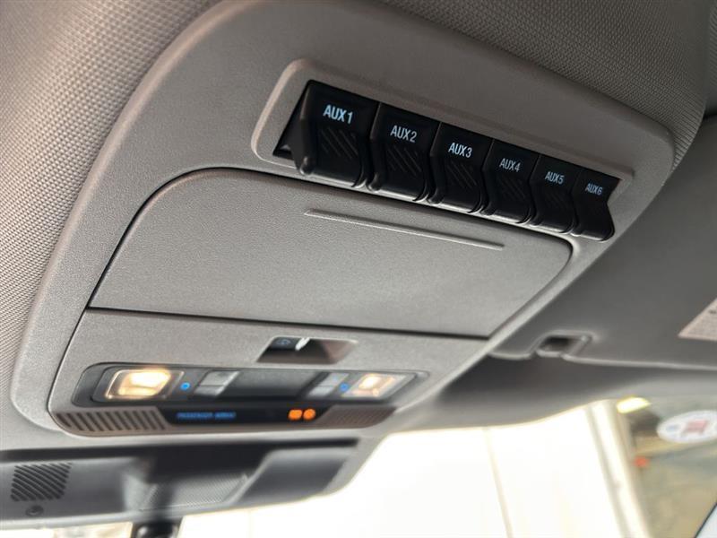 Ford F-250 SD FX4 Crew Cab 4WD 2023