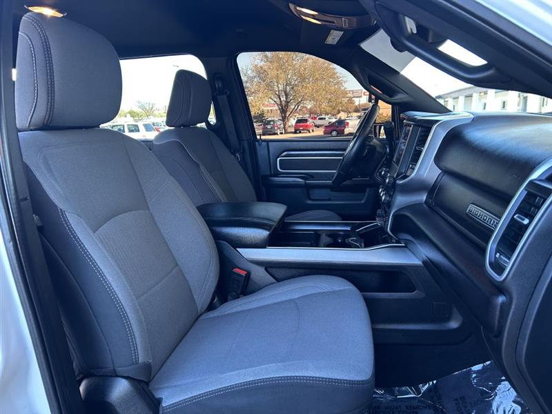 RAM 2500 Tradesman Crew Cab SWB 4WD 2024