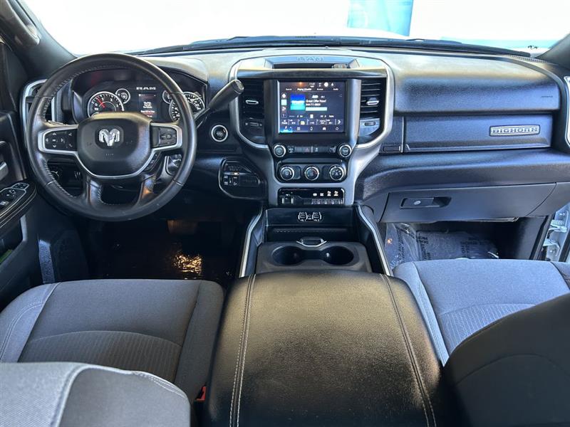 RAM 2500 Tradesman Crew Cab SWB 4WD 2024