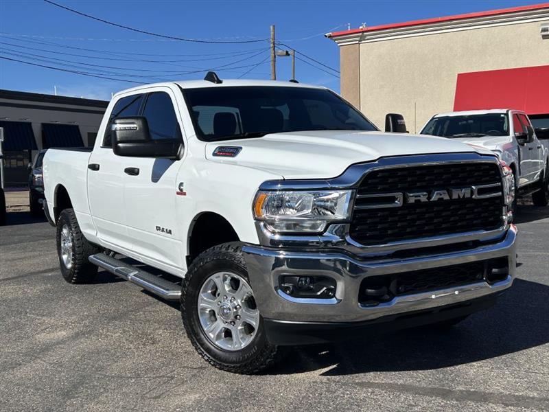 RAM 2500 Tradesman Crew Cab SWB 4WD 2024