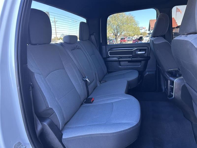 RAM 2500 Tradesman Crew Cab SWB 4WD 2024