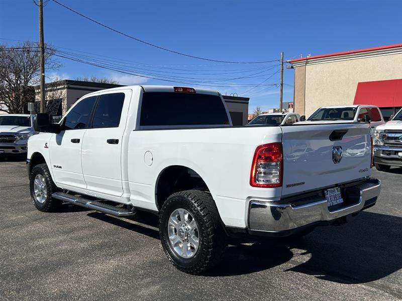 RAM 2500 Tradesman Crew Cab SWB 4WD 2024