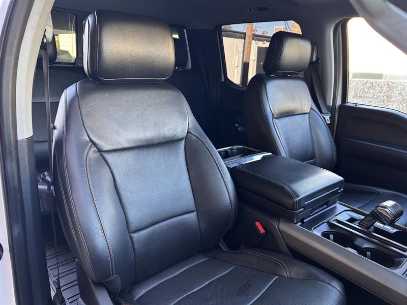 Ford F-150 Lariat SuperCrew 4WD 2022