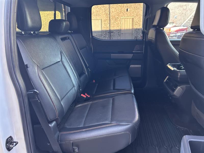 Ford F-150 Lariat SuperCrew 4WD 2022