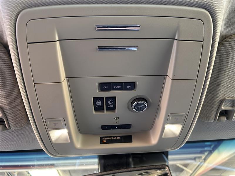 GMC Yukon SLT 4WD 2018