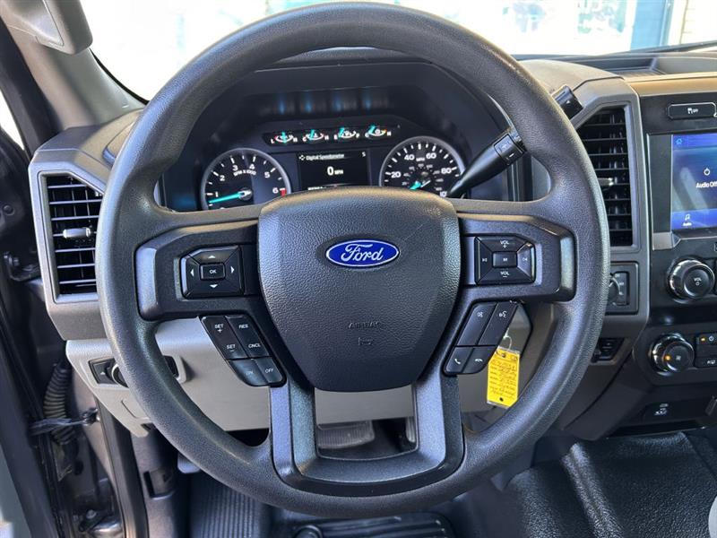 2022 Ford F-350 Platinum photo 3