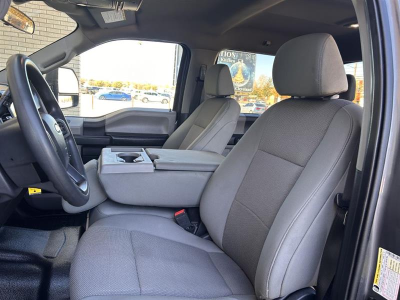 Ford F-350 SD XLT Crew Cab 4WD 2022