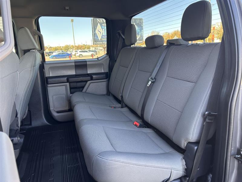 Ford F-350 SD XLT Crew Cab 4WD 2022