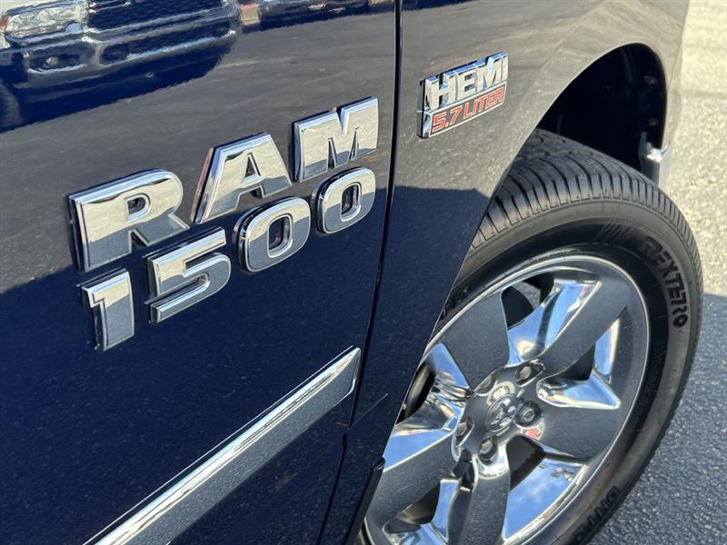 RAM 1500 SLT Crew Cab SWB 2WD 2014