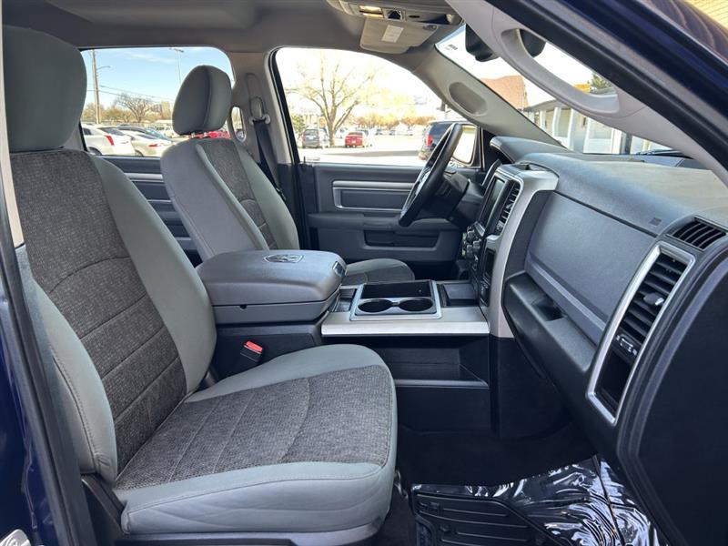 RAM 1500 SLT Crew Cab SWB 2WD 2014