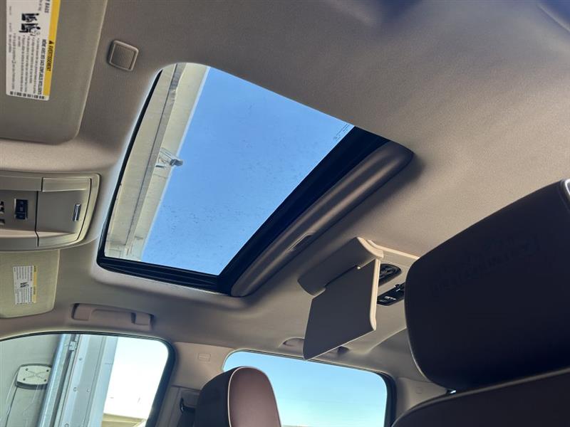 Chevrolet Silverado 1500 High Country Crew Cab 4WD 2017