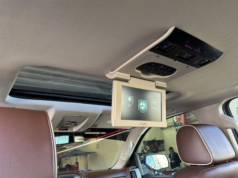 Chevrolet Silverado 1500 High Country Crew Cab 4WD 2017