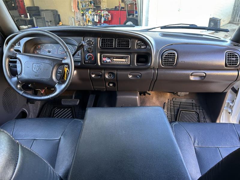 Dodge Ram 2500 Quad Cab Short Bed 2WD 1999